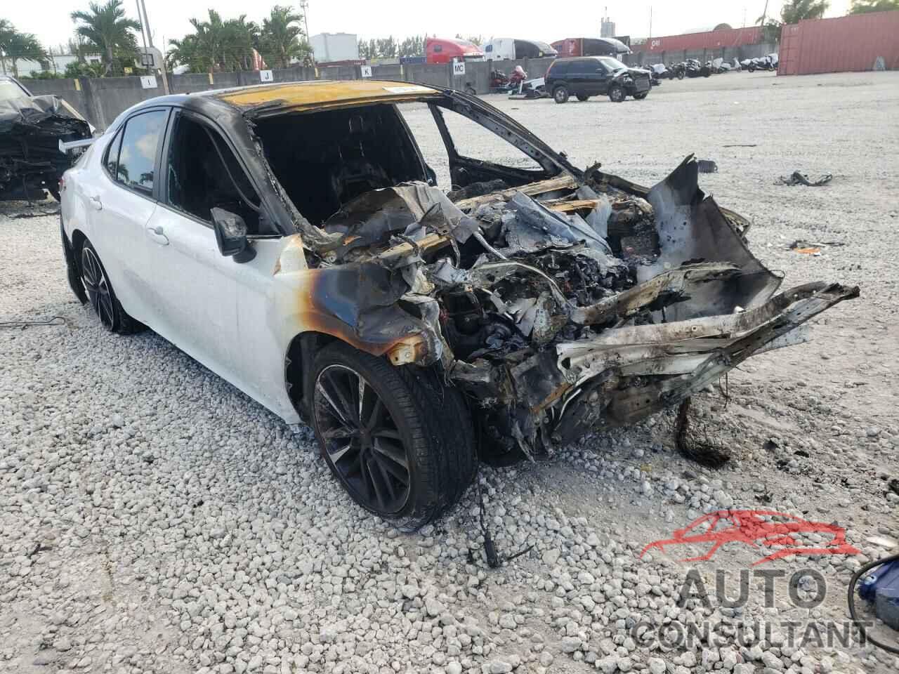 TOYOTA CAMRY 2020 - 4T1NZ1AK0LU041223