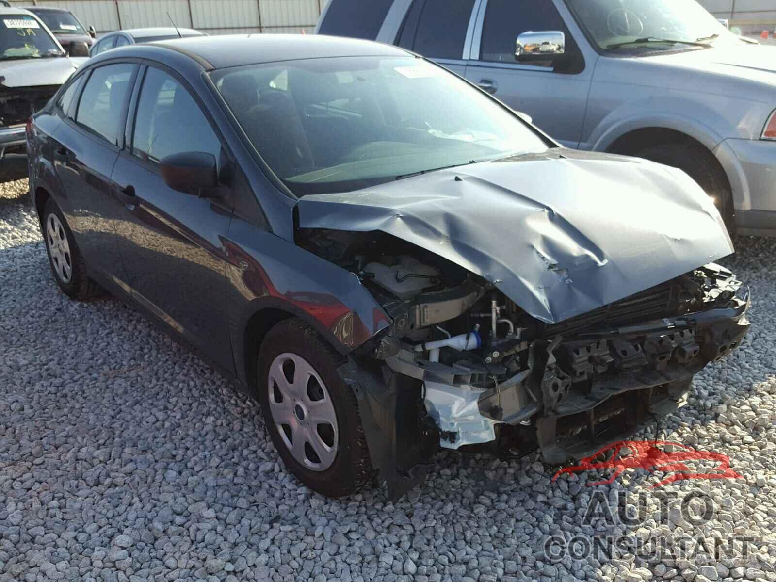 FORD FOCUS 2017 - 1FADP3E21HL342047