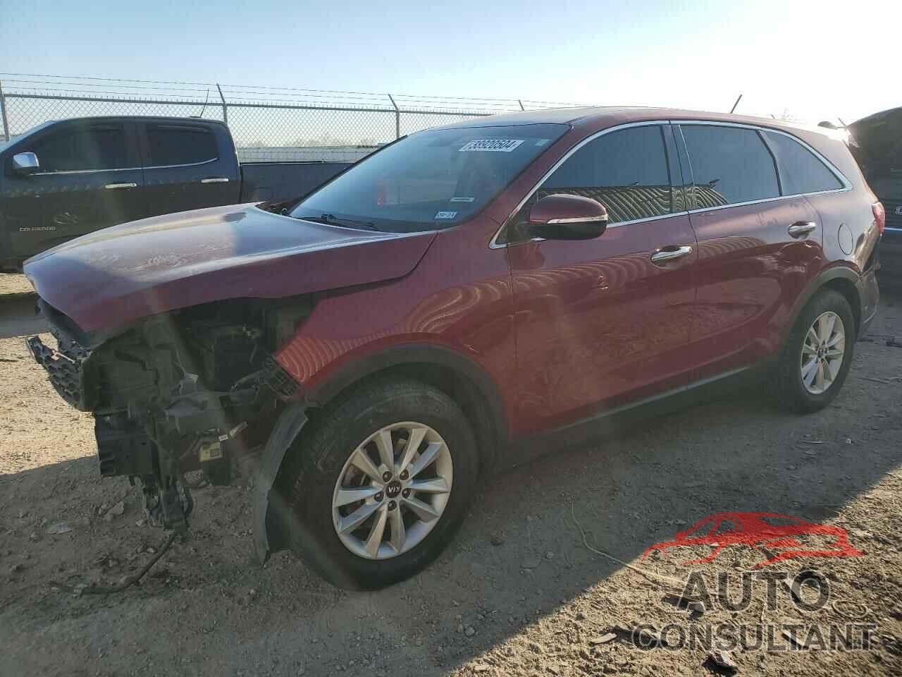 KIA SORENTO 2019 - 5XYPG4A51KG561221