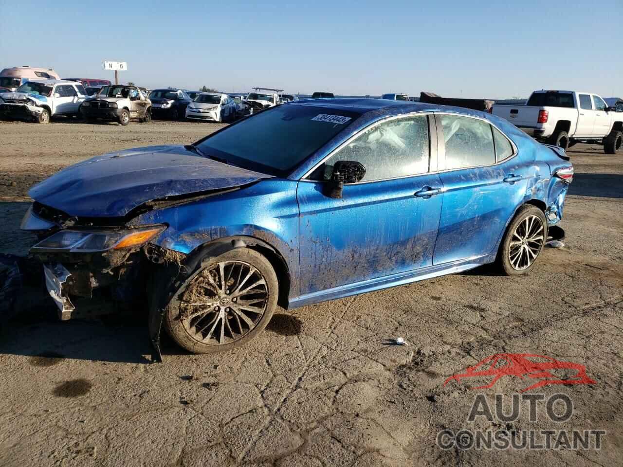 TOYOTA CAMRY 2018 - 4T1B11HK7JU014548