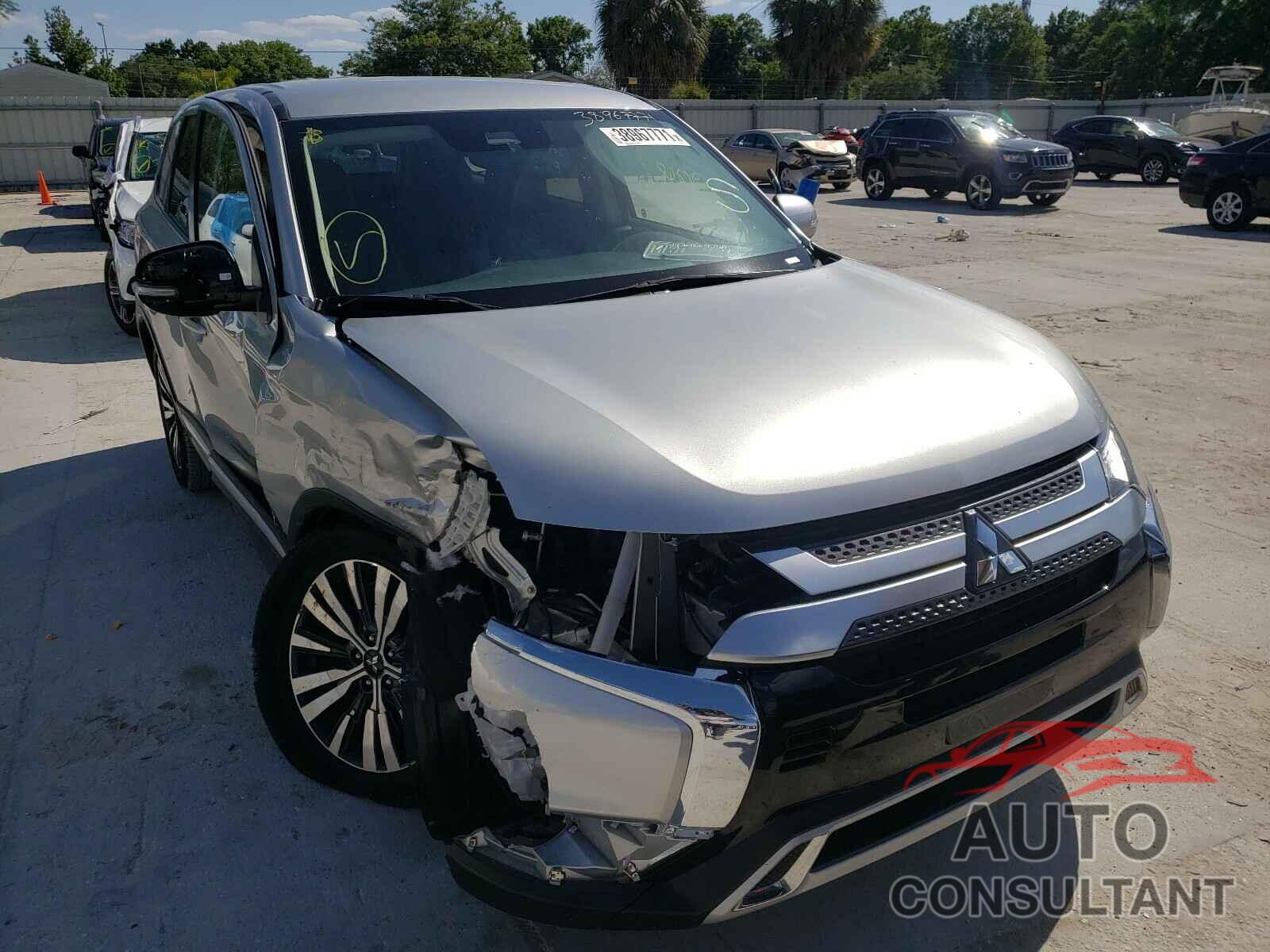 MITSUBISHI OUTLANDER 2020 - JA4AD3A32LZ023650