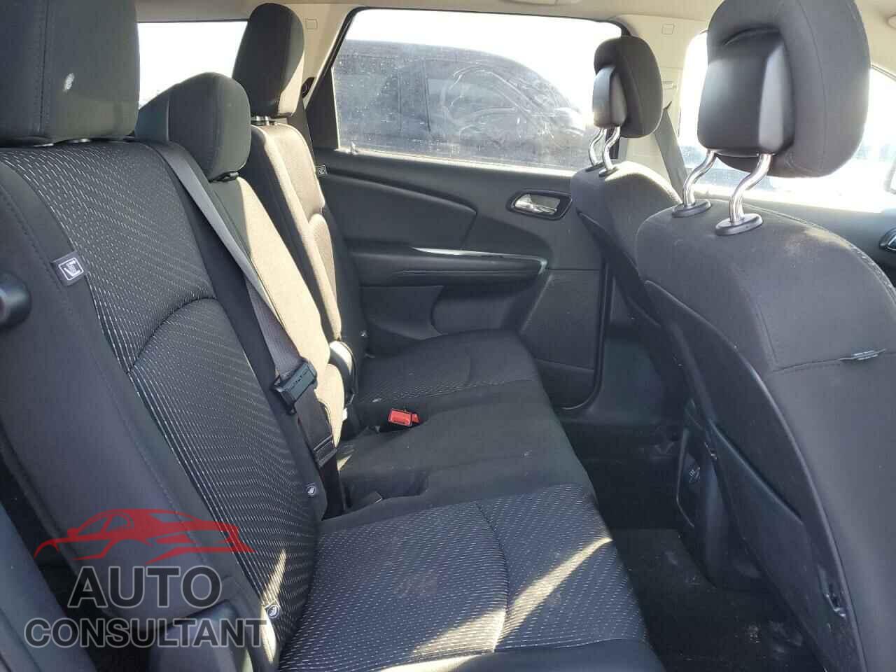 DODGE JOURNEY 2020 - 3C4PDCAB3LT270335