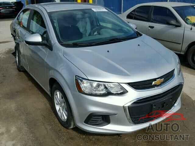 CHEVROLET SONIC 2017 - 1G1JD5SH8H4118898