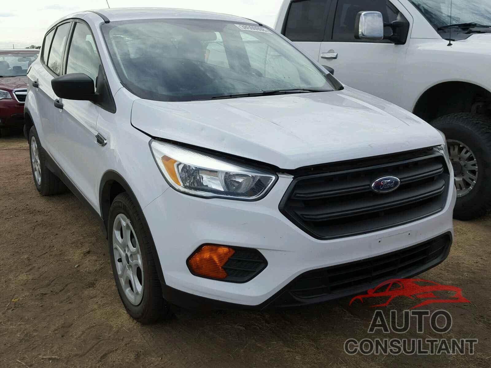 FORD ESCAPE 2017 - 1FMCU0F7XHUD60141
