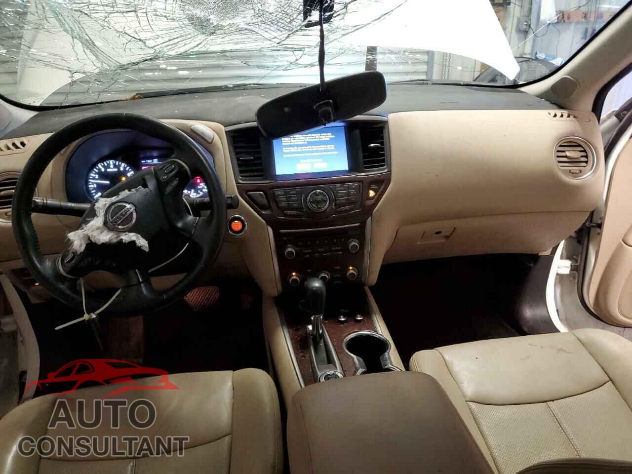 NISSAN PATHFINDER 2017 - 5N1DR2MM2HC633573
