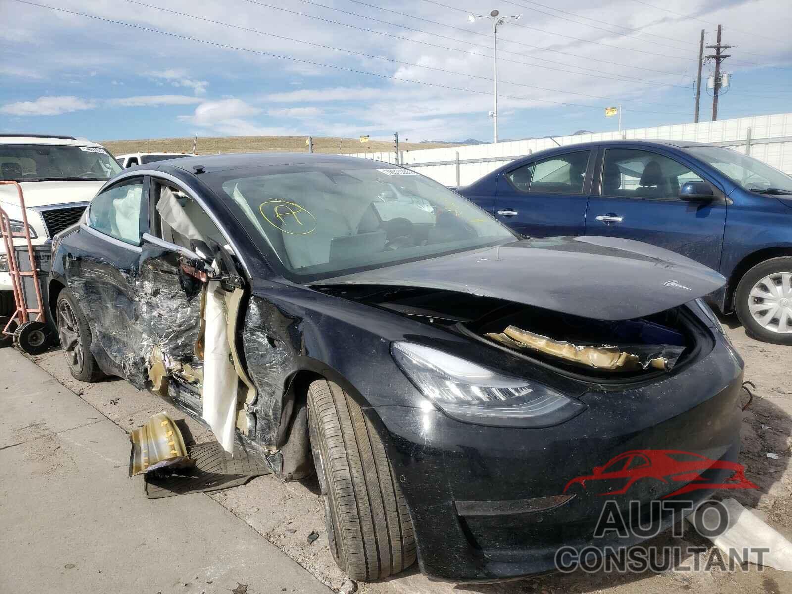 TESLA MODEL 3 2019 - 5YJ3E1EB0KF437788