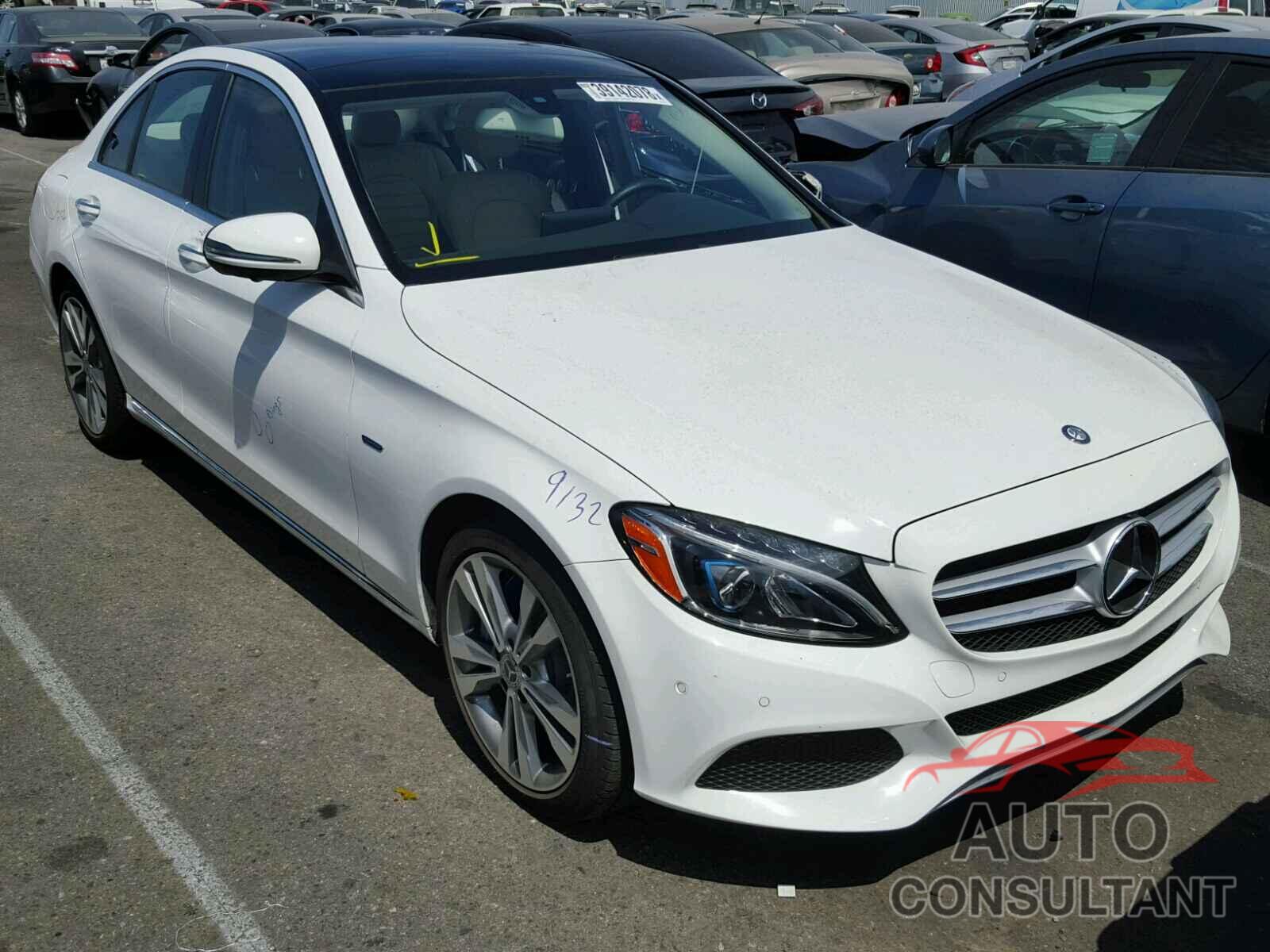 MERCEDES-BENZ C CLASS 2017 - 55SWF4HB0HU218506