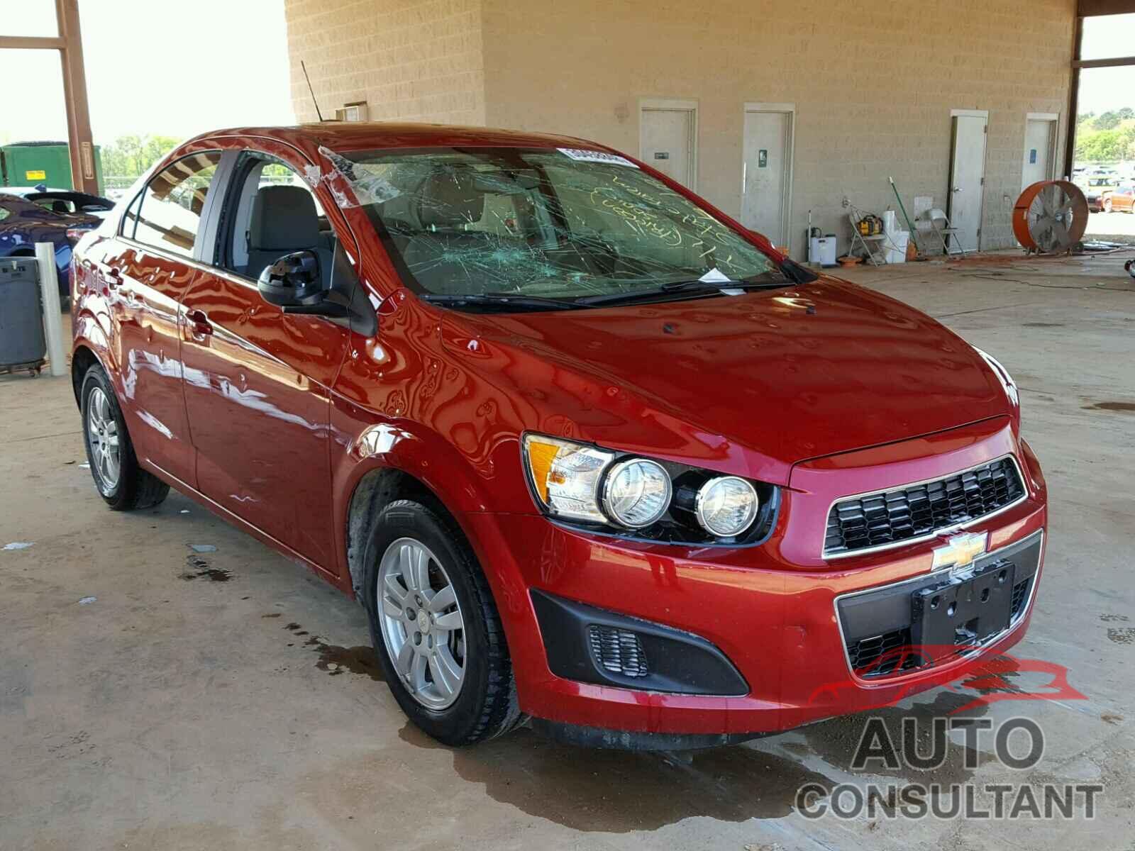 CHEVROLET SONIC 2016 - 1G1JC5SH1G4184243