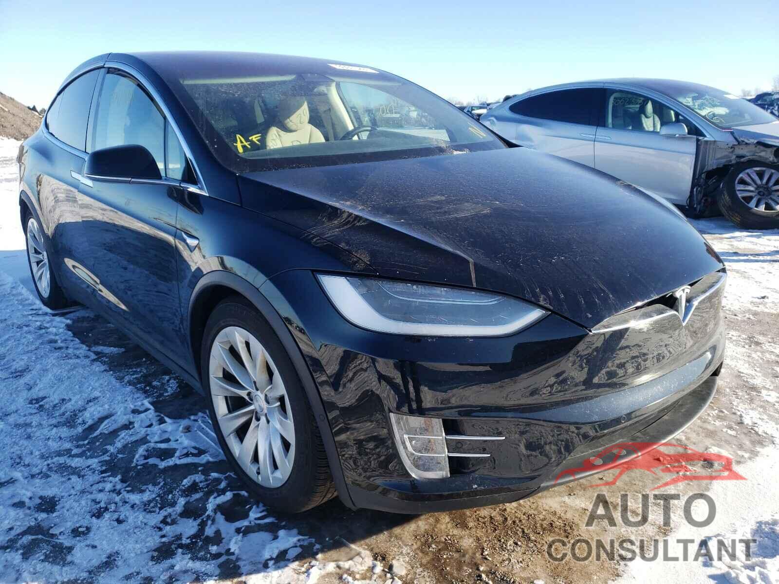 TESLA MODEL X 2017 - 5YJXCDE20HF049168