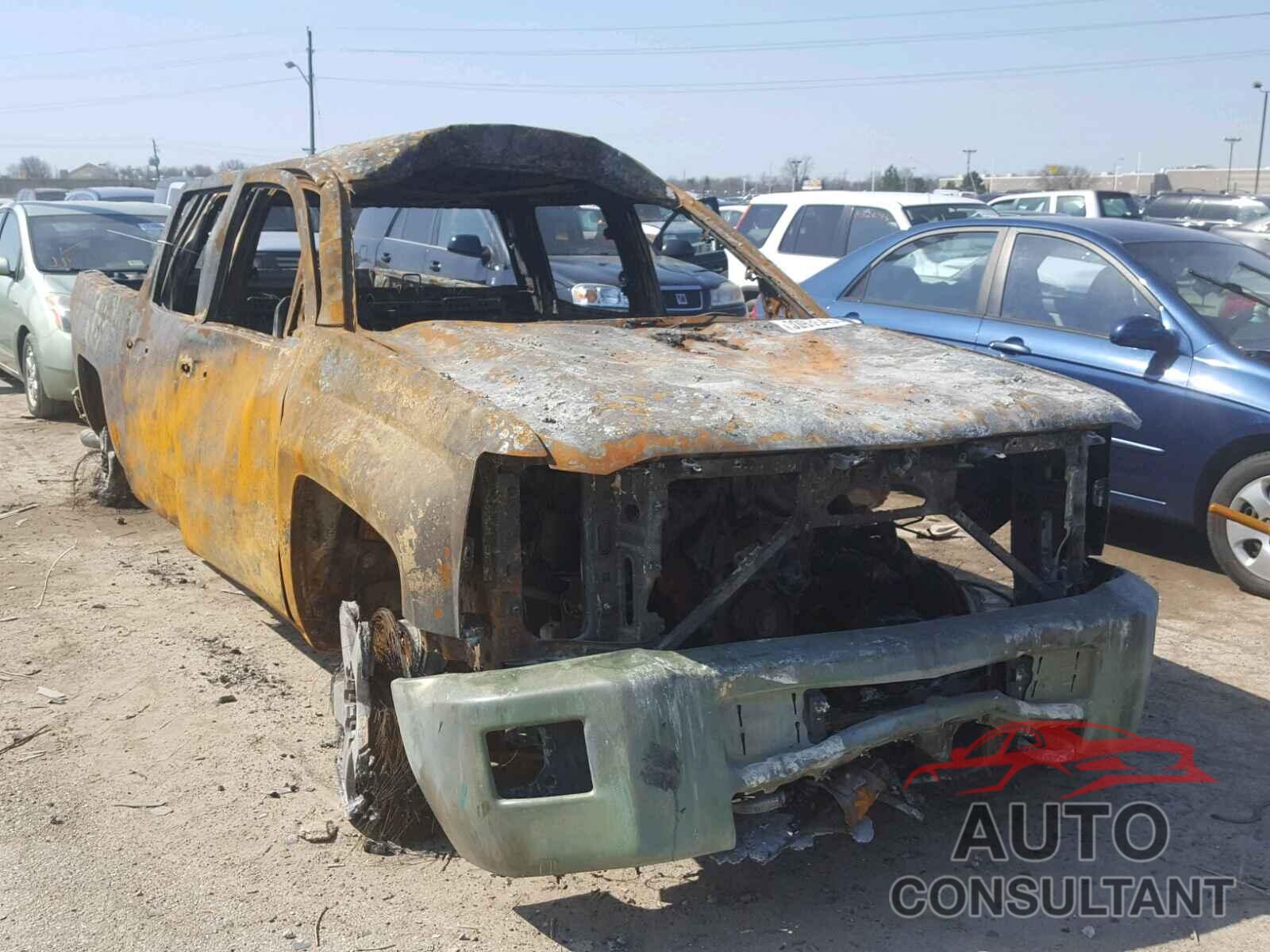 CHEVROLET SILVERADO 2015 - 1GC1KVE83FF131052