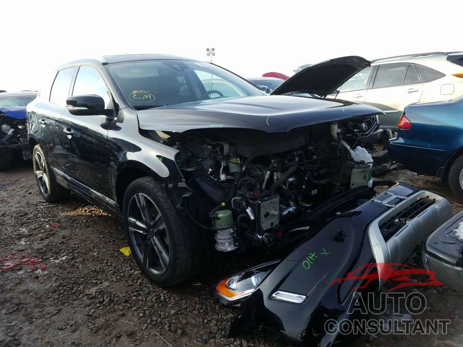 VOLVO XC60 2017 - YV449MRR8H2032501