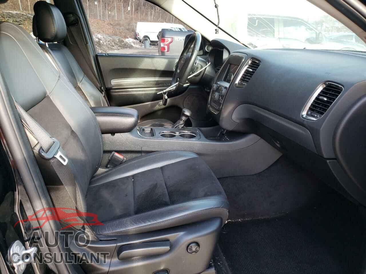 DODGE DURANGO 2018 - 1C4RDJDG2JC133187