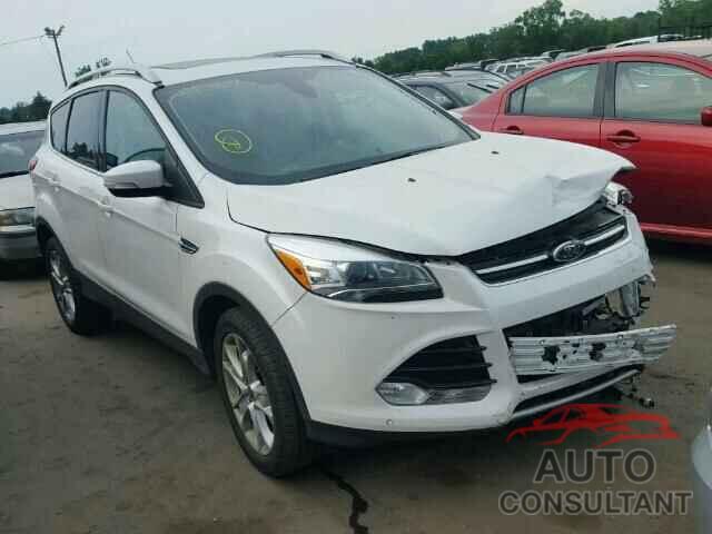 FORD ESCAPE 2015 - 1FMCU9J9XFUA13516
