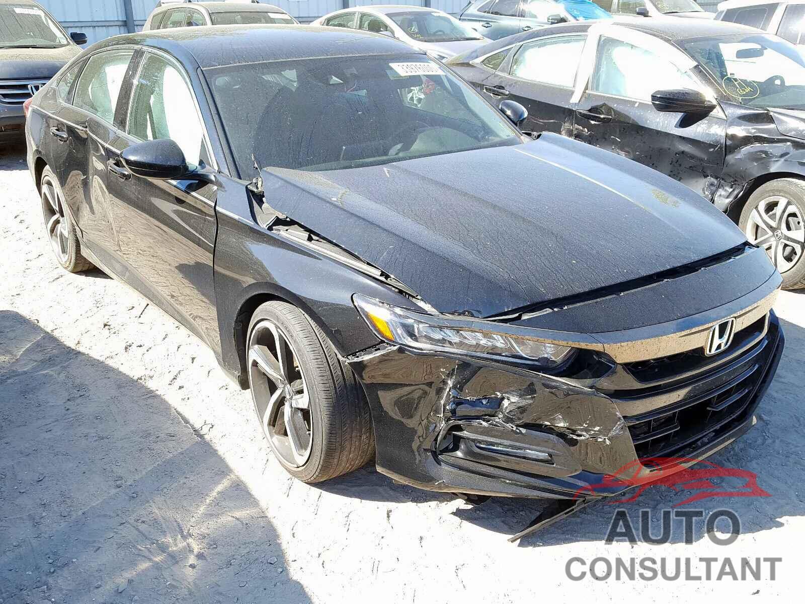 HONDA ACCORD 2018 - 5YFBURHE1HP570009
