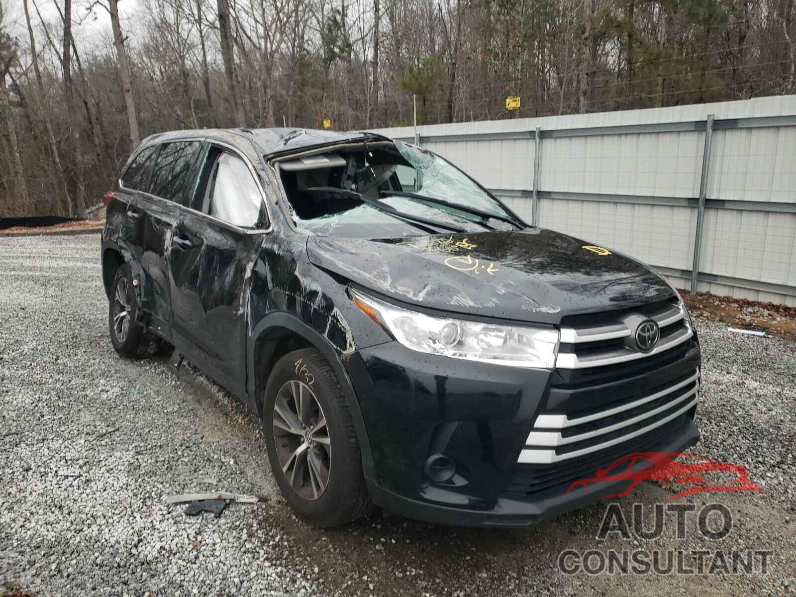 TOYOTA HIGHLANDER 2018 - 5TDZZRFH5JS247009