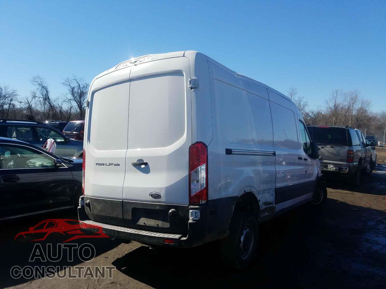 FORD TRANSIT CO 2019 - 1FTYR2CM2KKB41680
