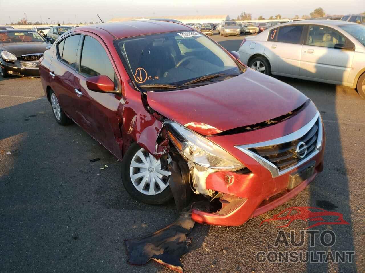 NISSAN VERSA 2018 - 3N1CN7AP4JL843368