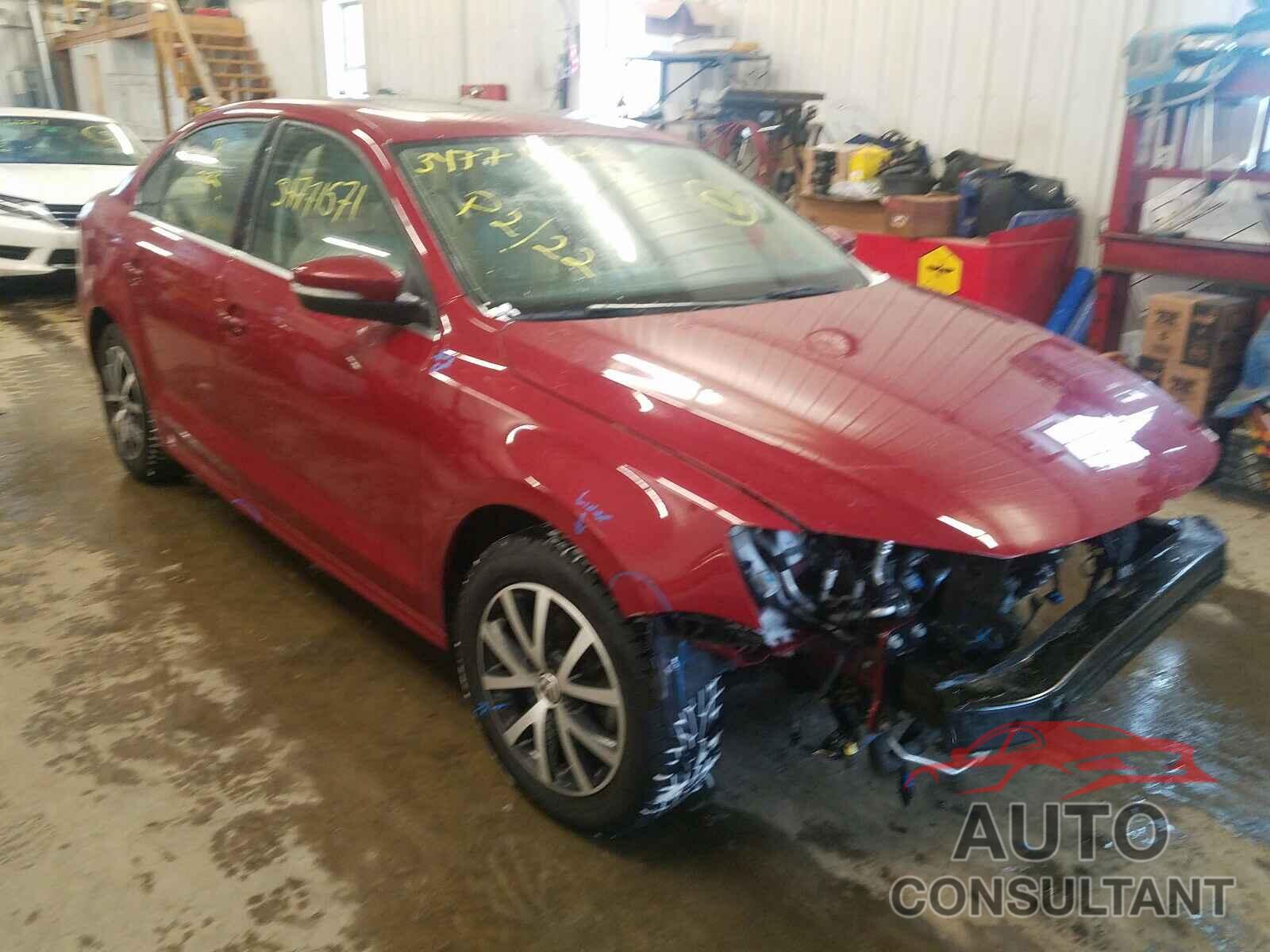 VOLKSWAGEN JETTA 2017 - 3VWDB7AJXHM264005