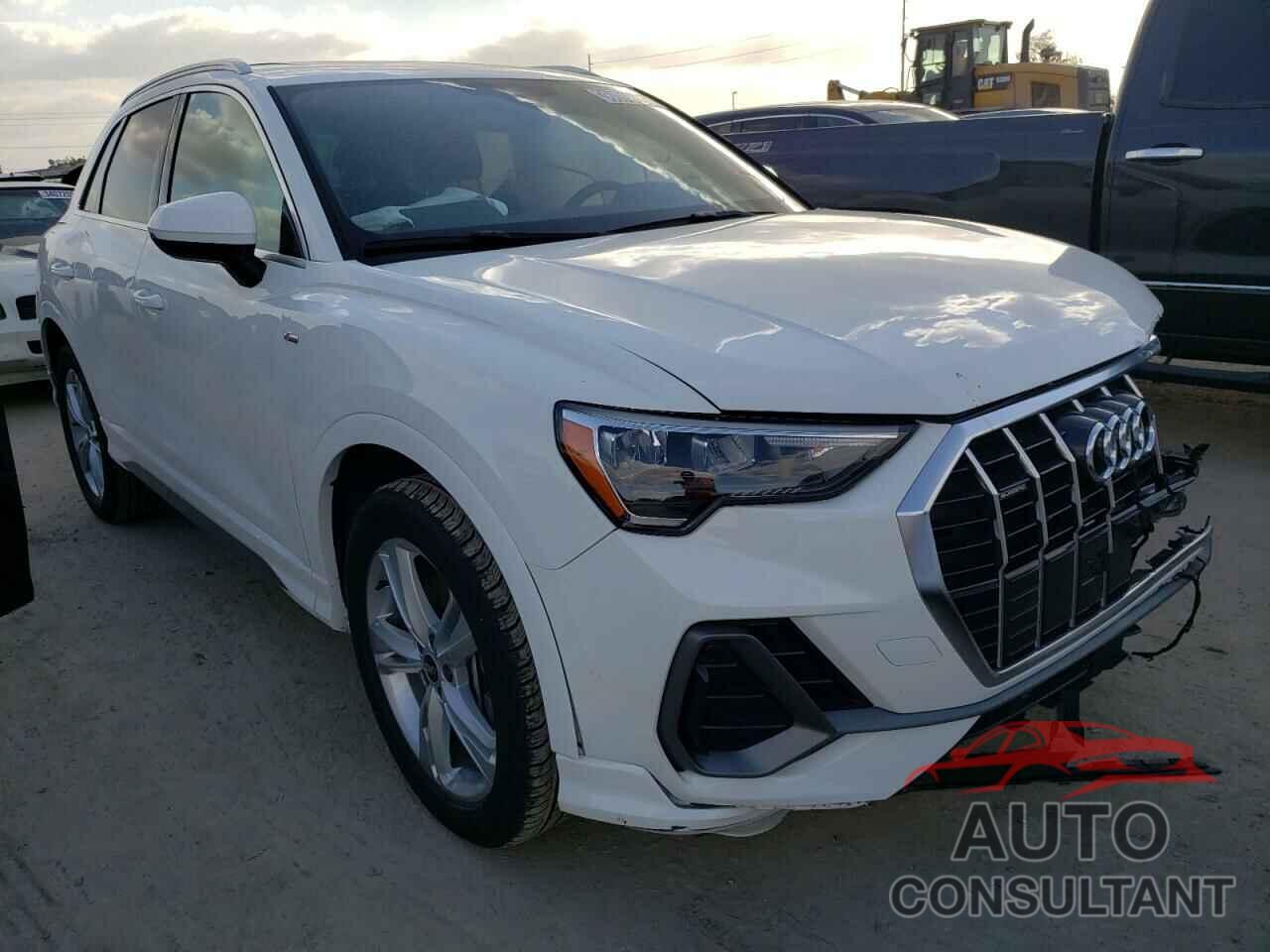 AUDI Q3 2021 - WA1DECF37M1022075