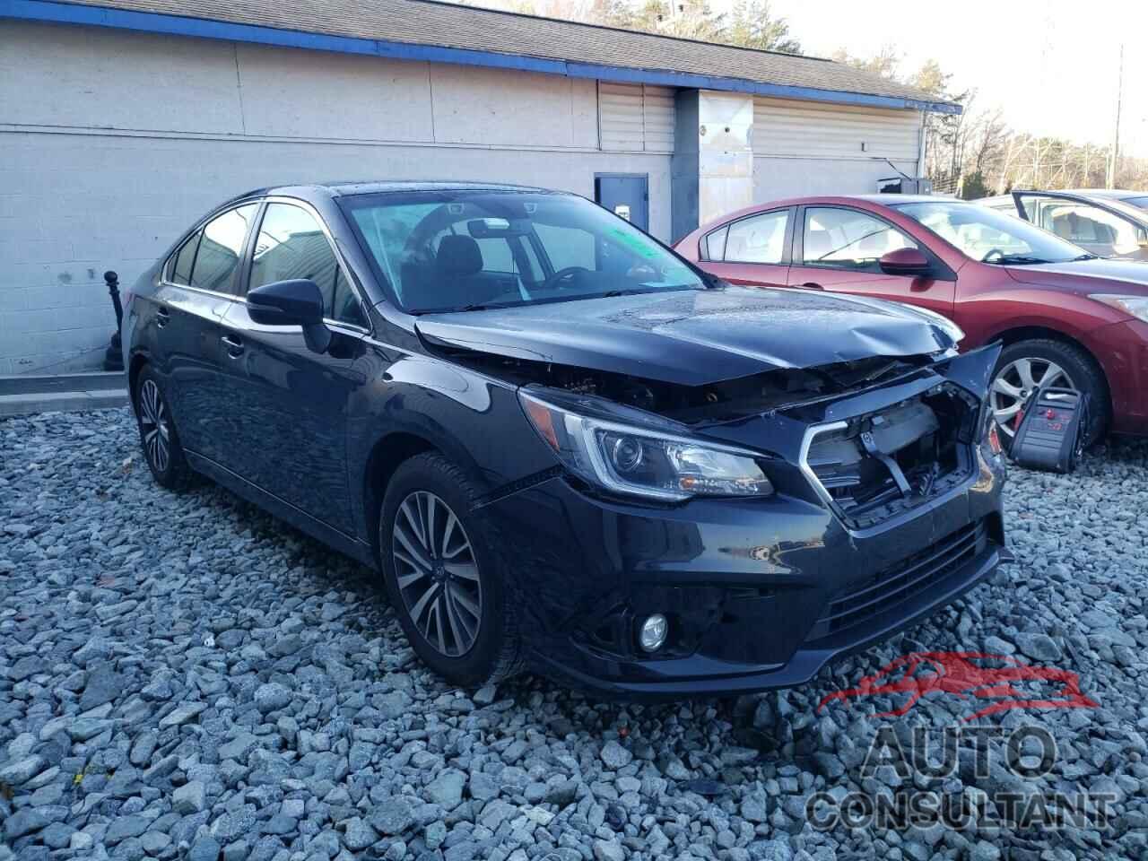 SUBARU LEGACY 2019 - 4S3BNAF62K3024202