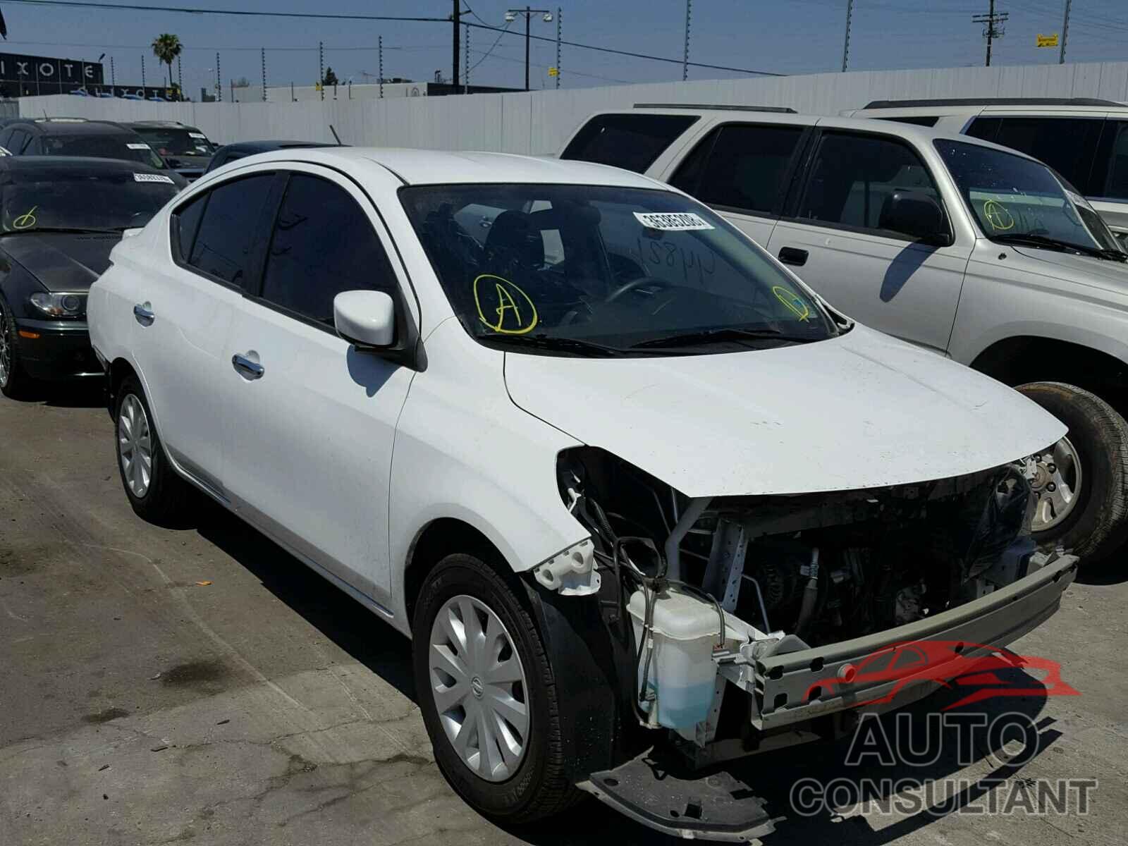 NISSAN VERSA 2015 - 3N1CN7AP9FL831529