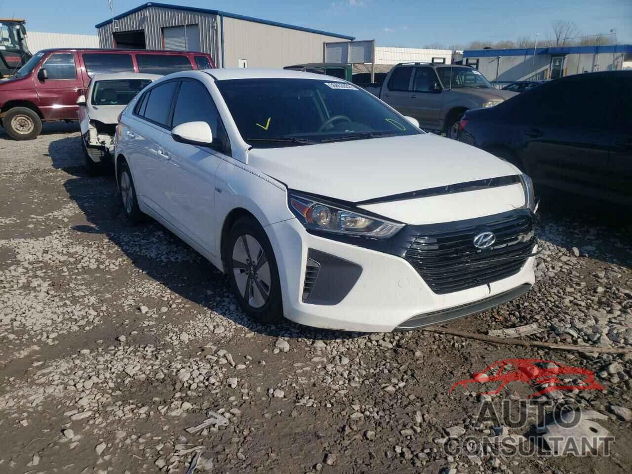 HYUNDAI IONIQ 2017 - KMHC65LC8HU040731