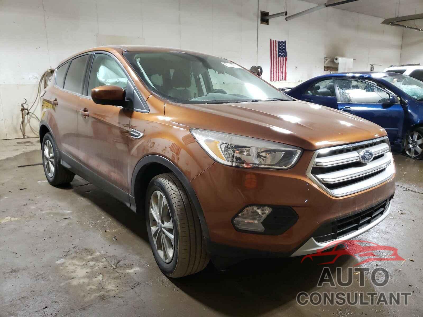 FORD ESCAPE 2017 - 1FMCU0GD6HUE14958