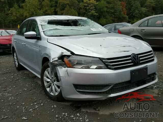 VOLKSWAGEN PASSAT 2015 - 1VWAT7A32FC097896