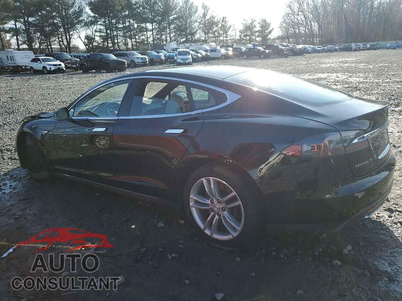 TESLA MODEL S 2016 - 5YJSA1E14GF130596