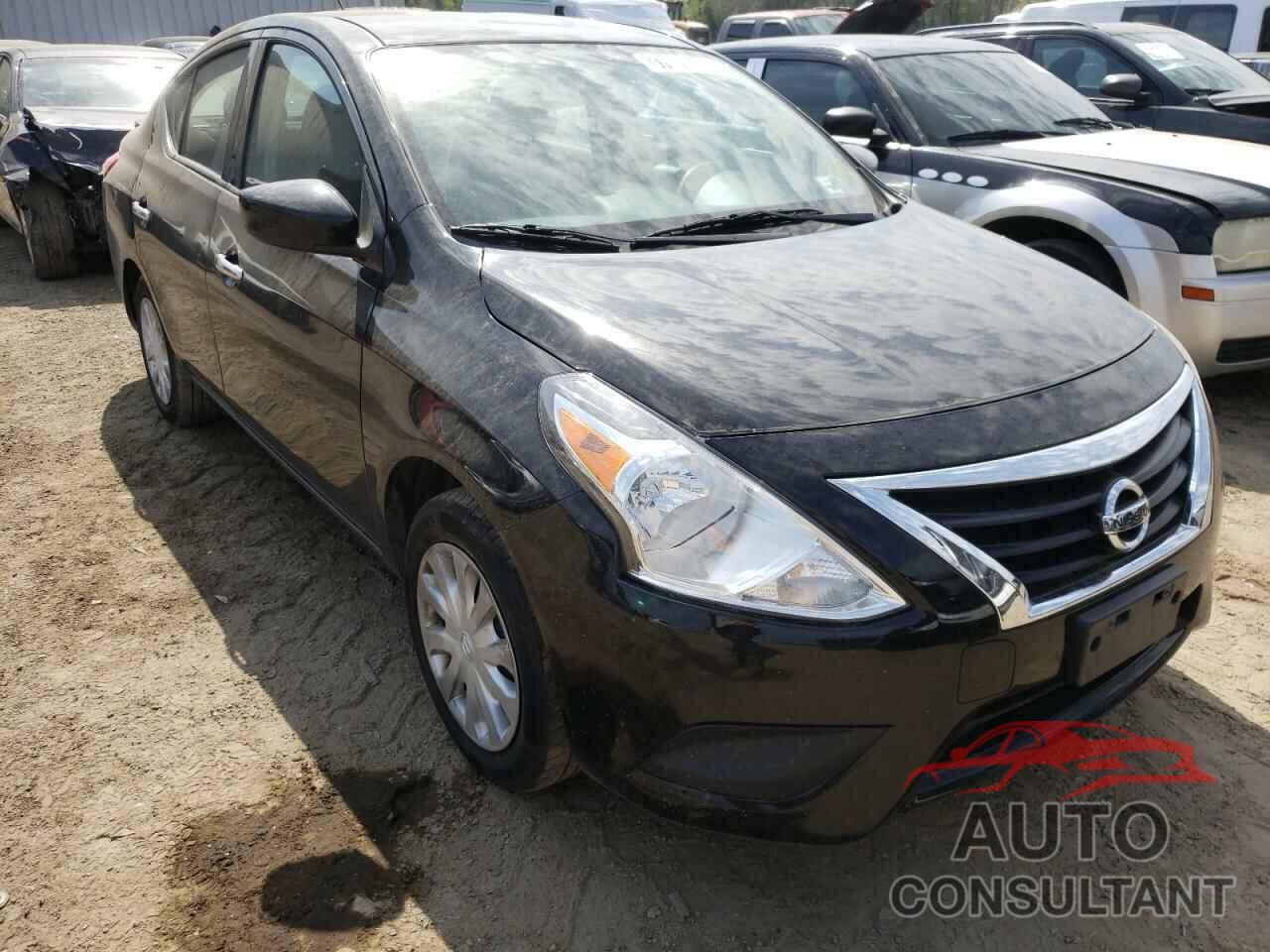 NISSAN VERSA 2019 - 3N1CN7AP6KL863994