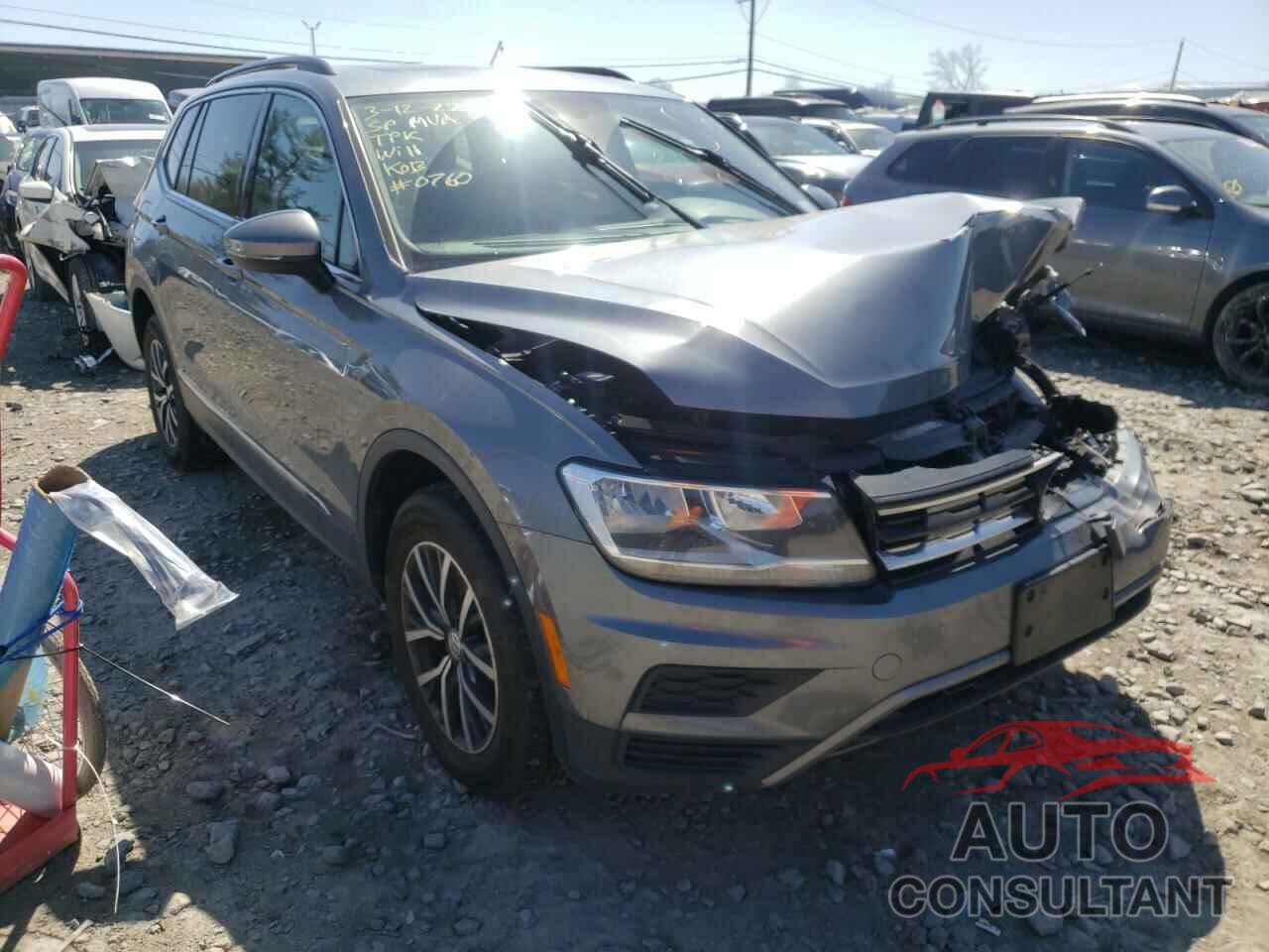 VOLKSWAGEN TIGUAN 2018 - 3VV2B7AX5JM220760