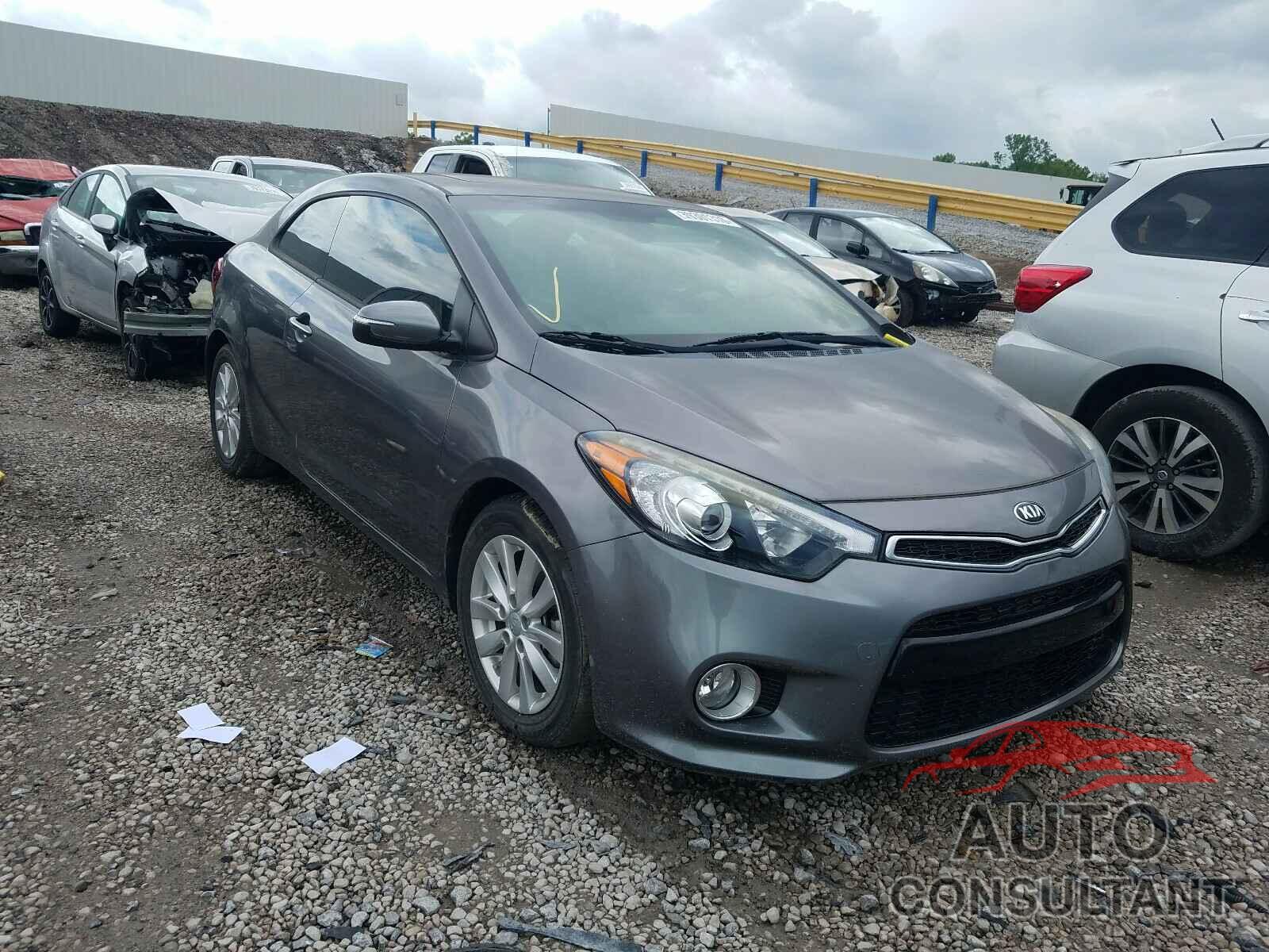 KIA FORTE 2016 - KNAFX6A84G5574219