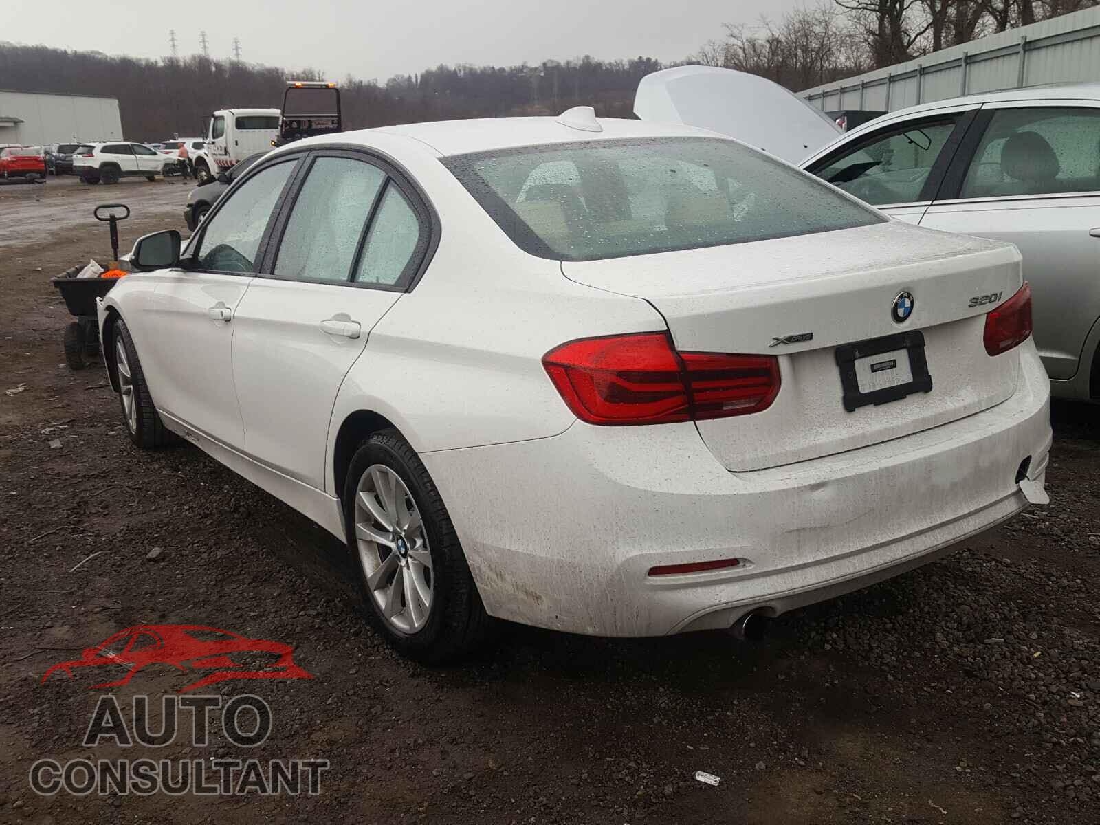 BMW 3 SERIES 2018 - WBA8A3C58JA499566