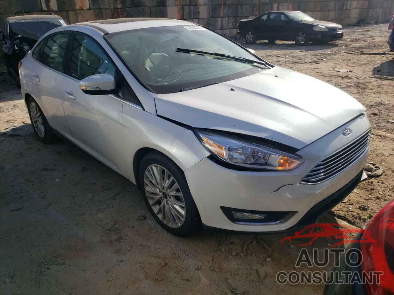 FORD FOCUS 2018 - 1FADP3J29JL294518