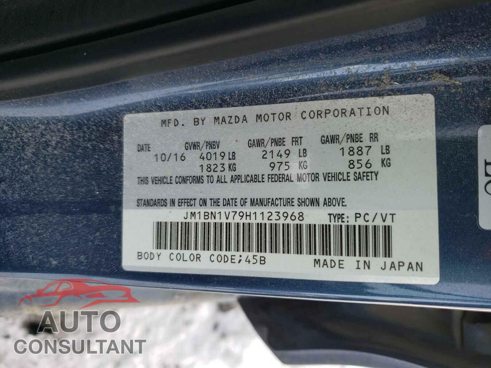 MAZDA 3 2017 - JM1BN1V79H1123968