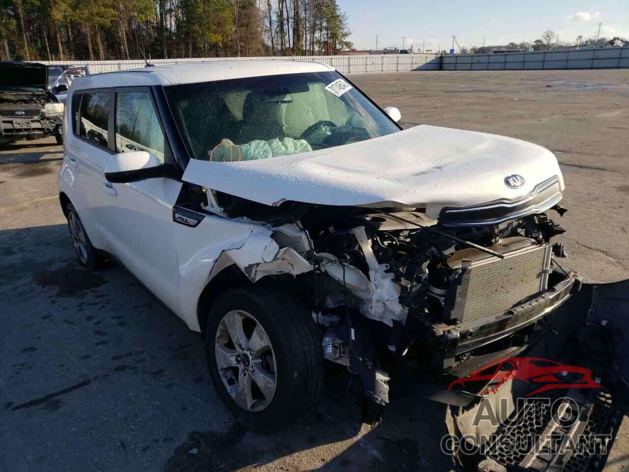KIA SOUL 2018 - KNDJN2A23J7546057