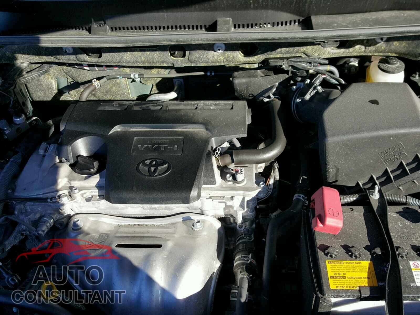 TOYOTA RAV4 2017 - JTMRFREVXHJ716005