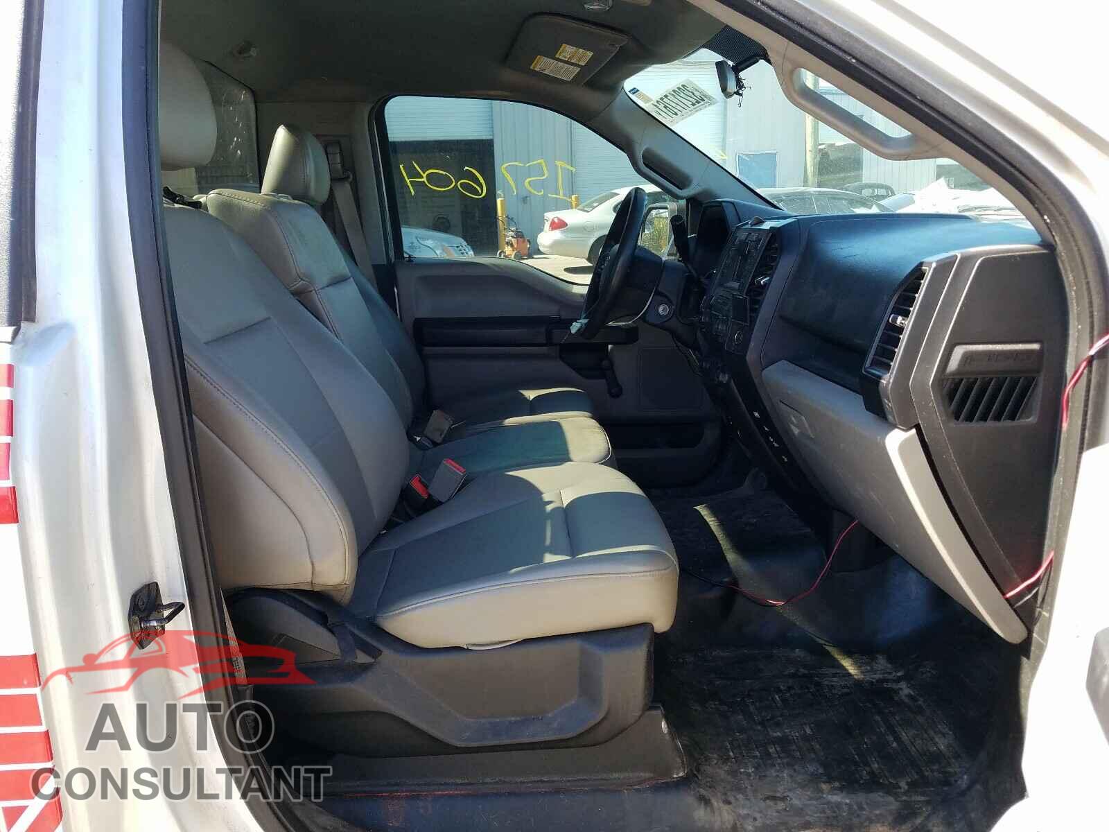 FORD F150 2018 - 1FTMF1CB2JKD00535