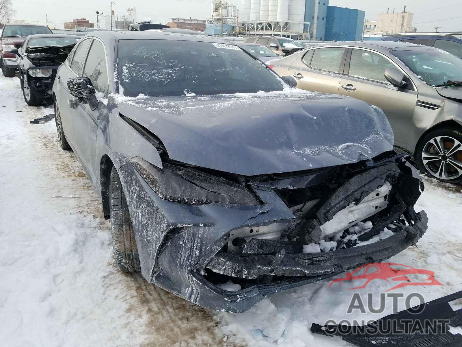 TOYOTA AVALON 2019 - 4T1BZ1FB9KU004147