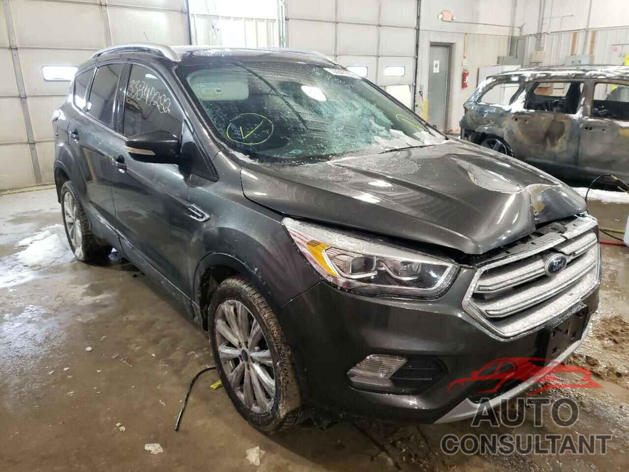 FORD ESCAPE 2017 - 1FMCU0J95HUA40041