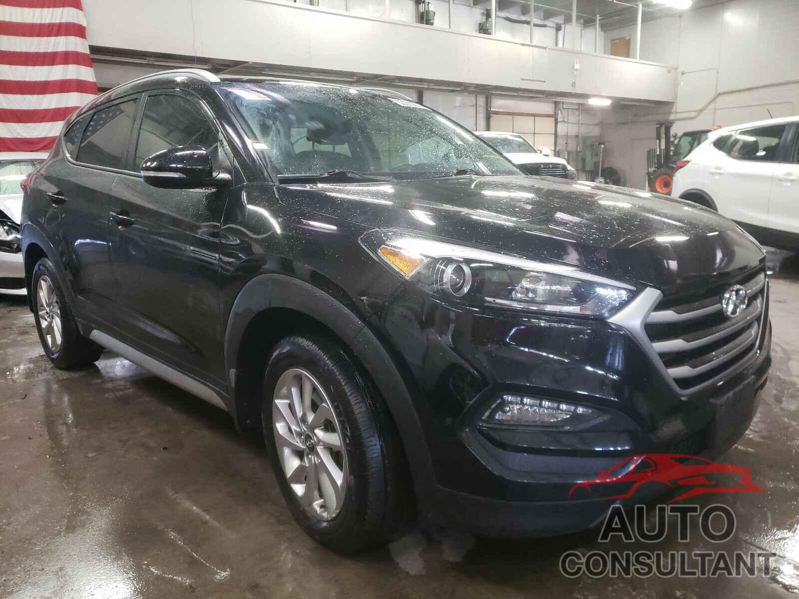 HYUNDAI TUCSON 2017 - KM8J3CA43HU382152
