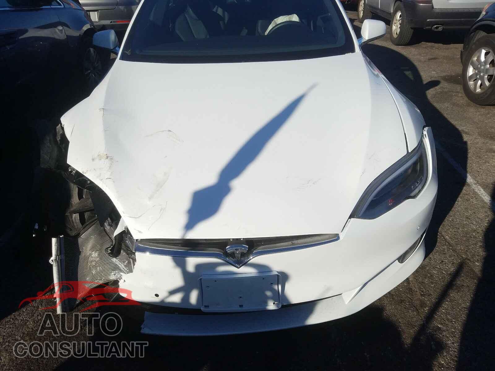 TESLA MODEL S 2018 - 5YJSA1E23JF287763