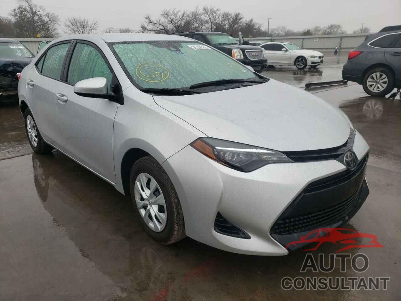 TOYOTA COROLLA 2018 - 5YFBURHE9JP765605