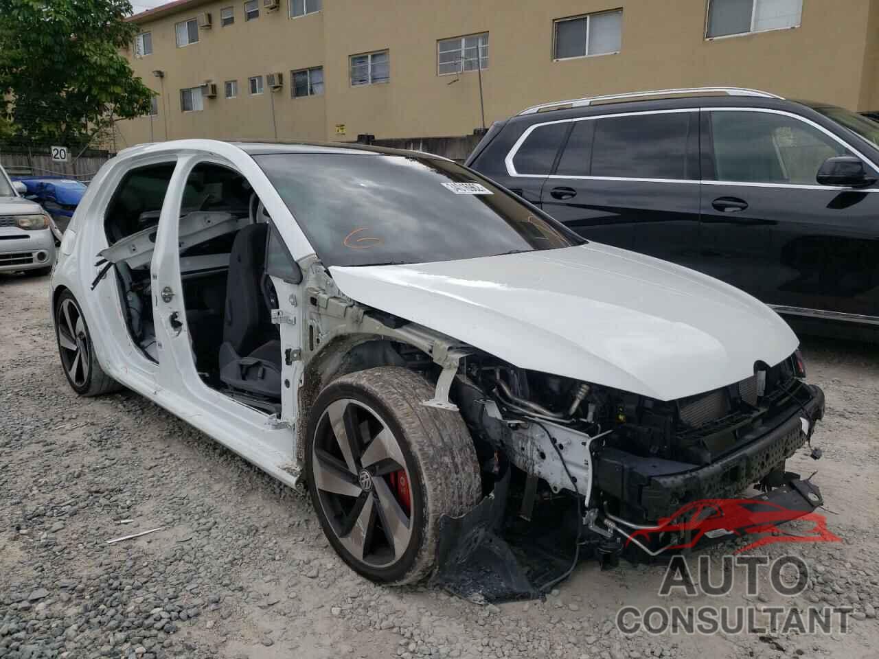 VOLKSWAGEN GTI 2018 - 3VW547AU9JM273082