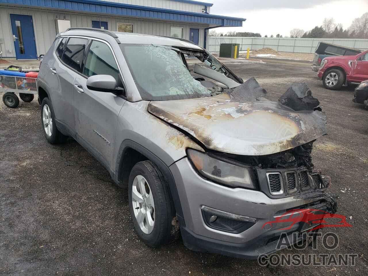 JEEP COMPASS 2018 - 3C4NJDBBXJT333139