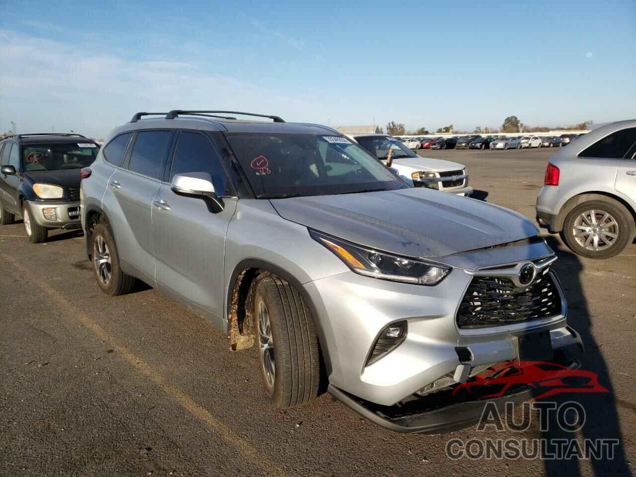 TOYOTA HIGHLANDER 2021 - 5TDGZRBH4MS112895