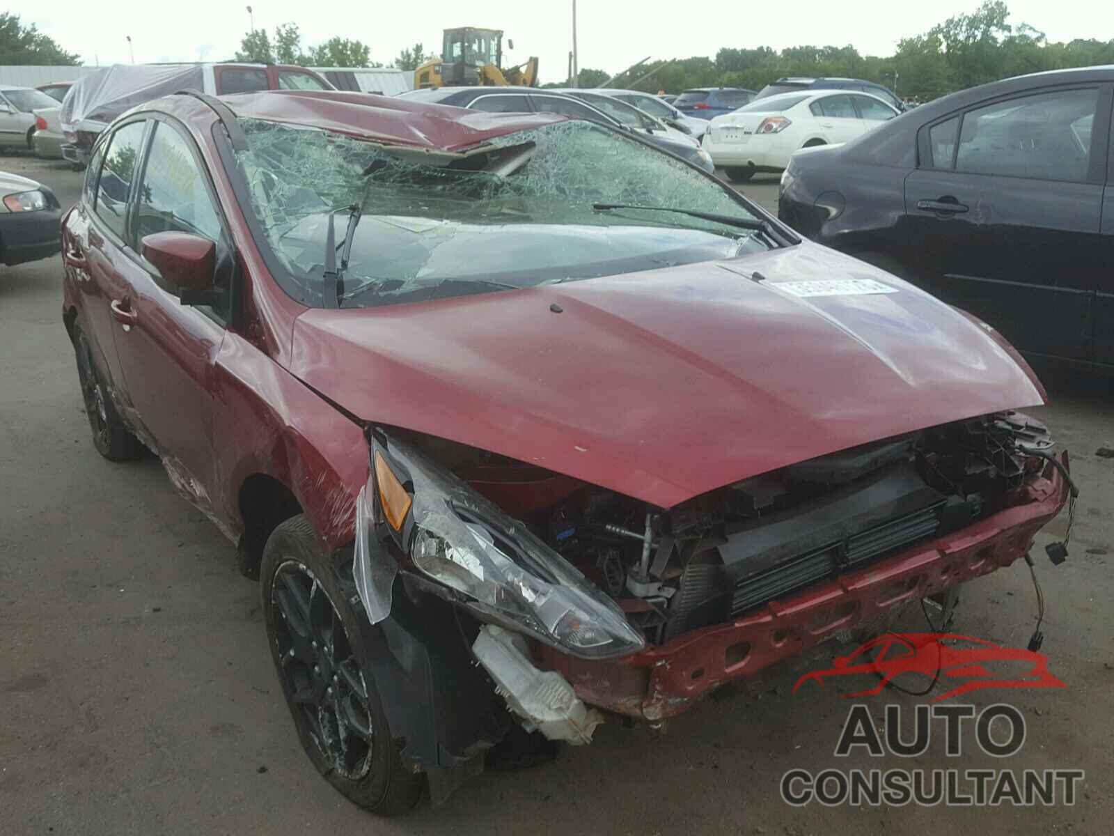 FORD FOCUS 2016 - 1FADP3K29GL330568