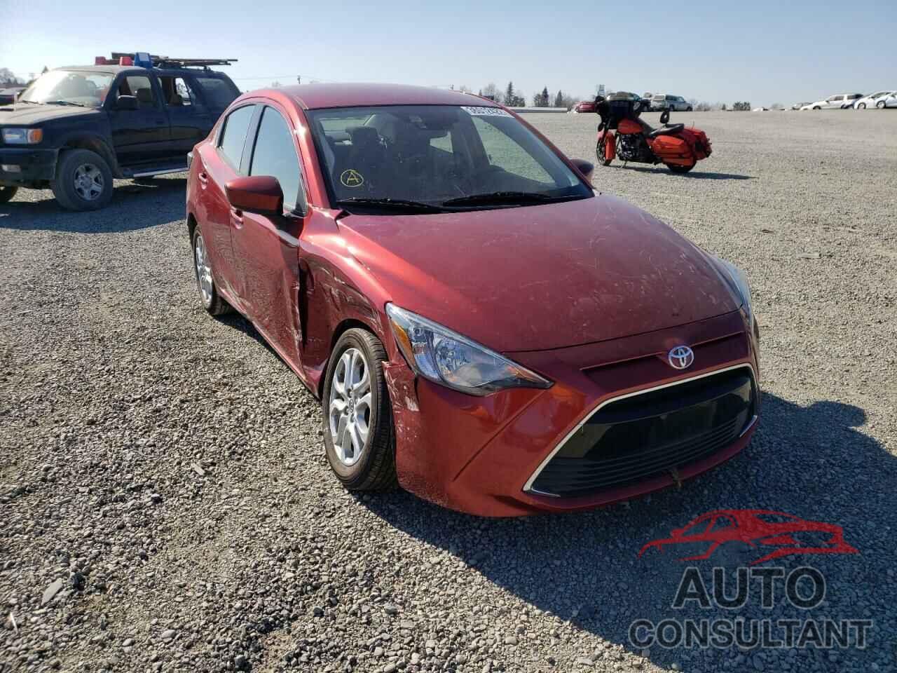 TOYOTA YARIS 2017 - 3MYDLBYV6HY185355