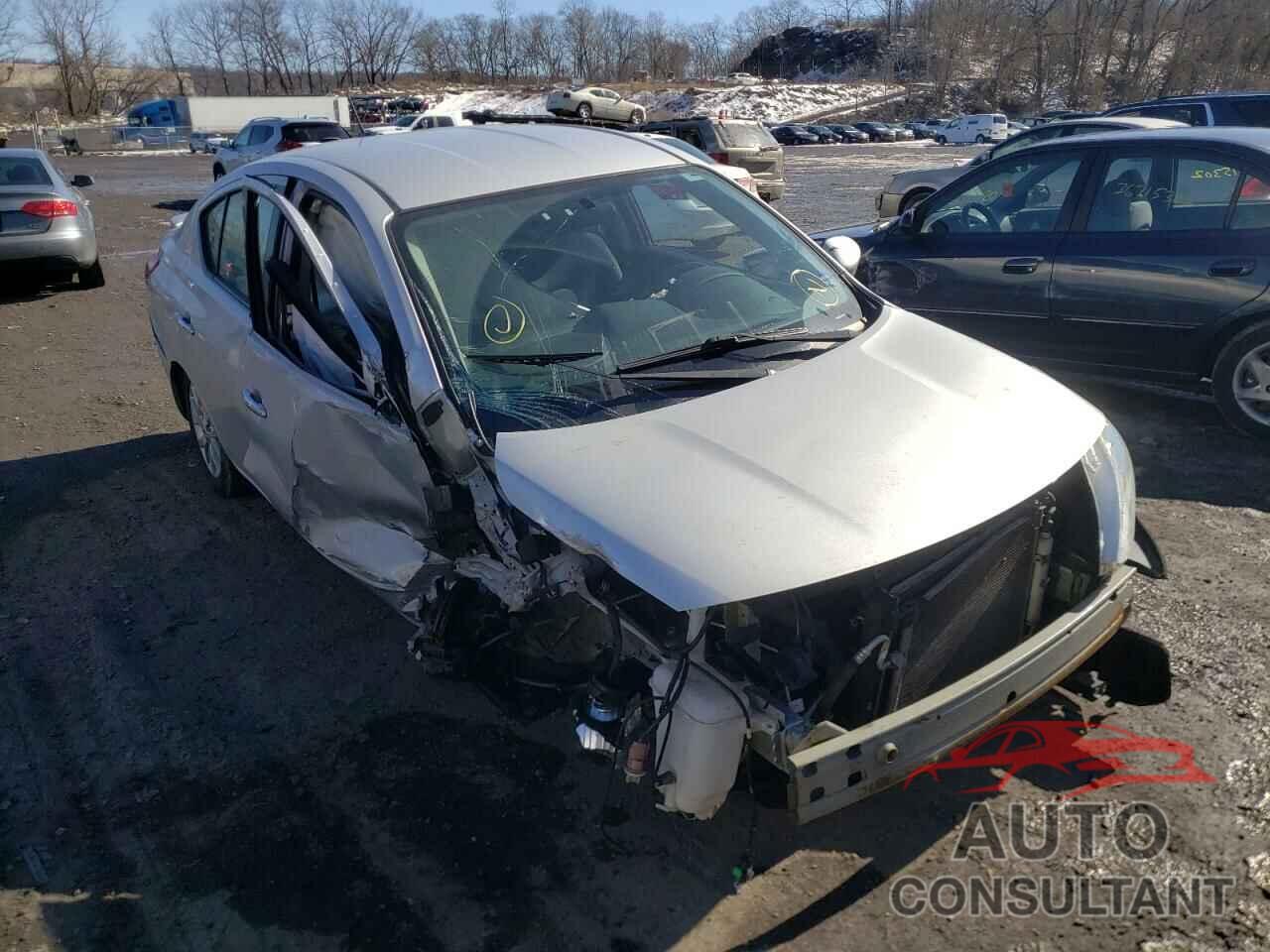 NISSAN VERSA 2018 - 3N1CN7AP9JL869545