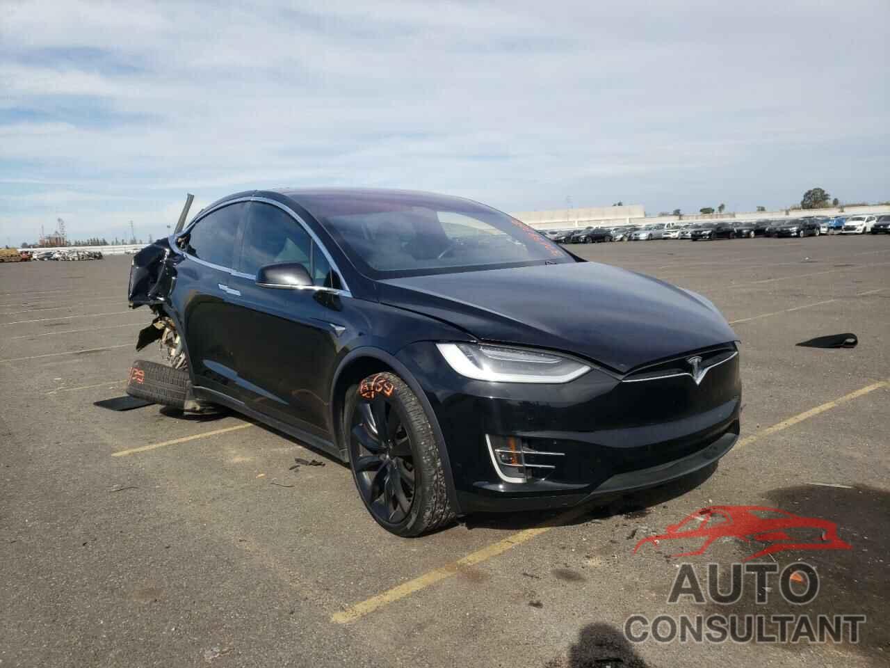 TESLA MODEL X 2019 - 5YJXCBE22KF210390